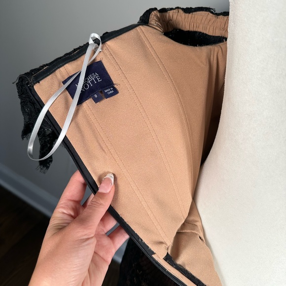 MARCHESA NOTTE LACE OFF SHOULDER DRESS SIZE 0 - Picture 3 of 11